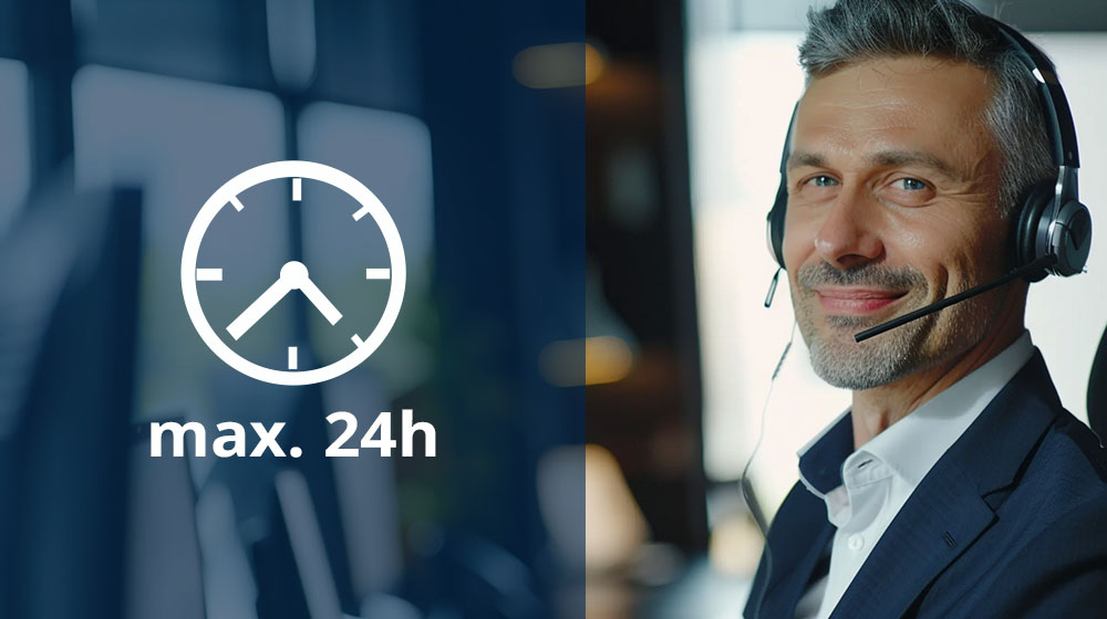 Kundendienstmitarbeiter mit Headset - Antwort innerhalb von 24 Stunden Kundendienstmitarbeiter trägt Headset und lächelt, daneben Uhrensymbol mit max. 24h